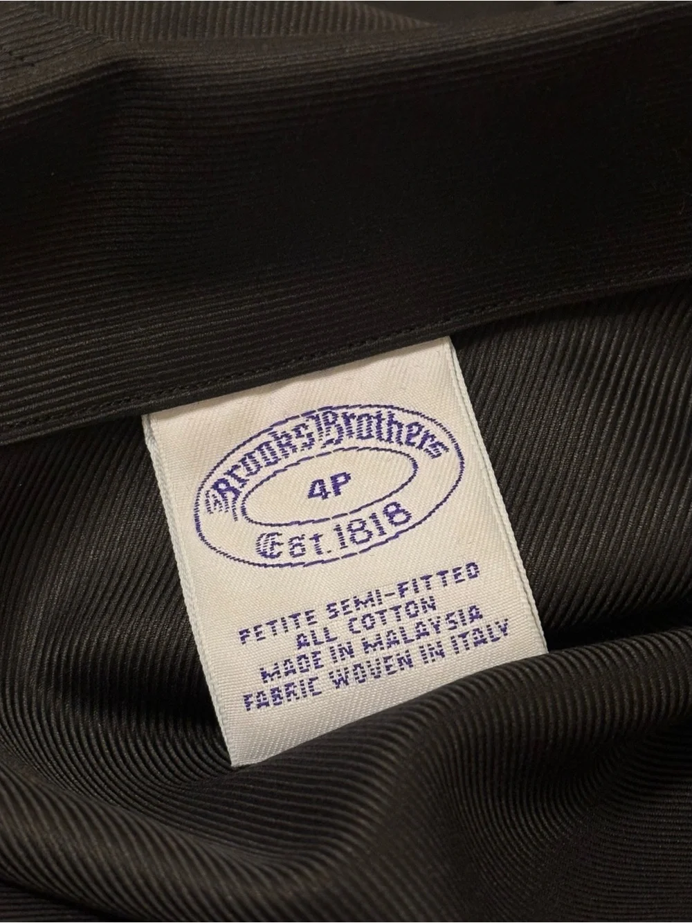 Brooks Brothers Women’s Black Petite Semi-Fitted 100% Cotton Dress Shirt 4P